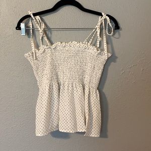 💞 5 for $10💞  Black & White Ruched Crop Top